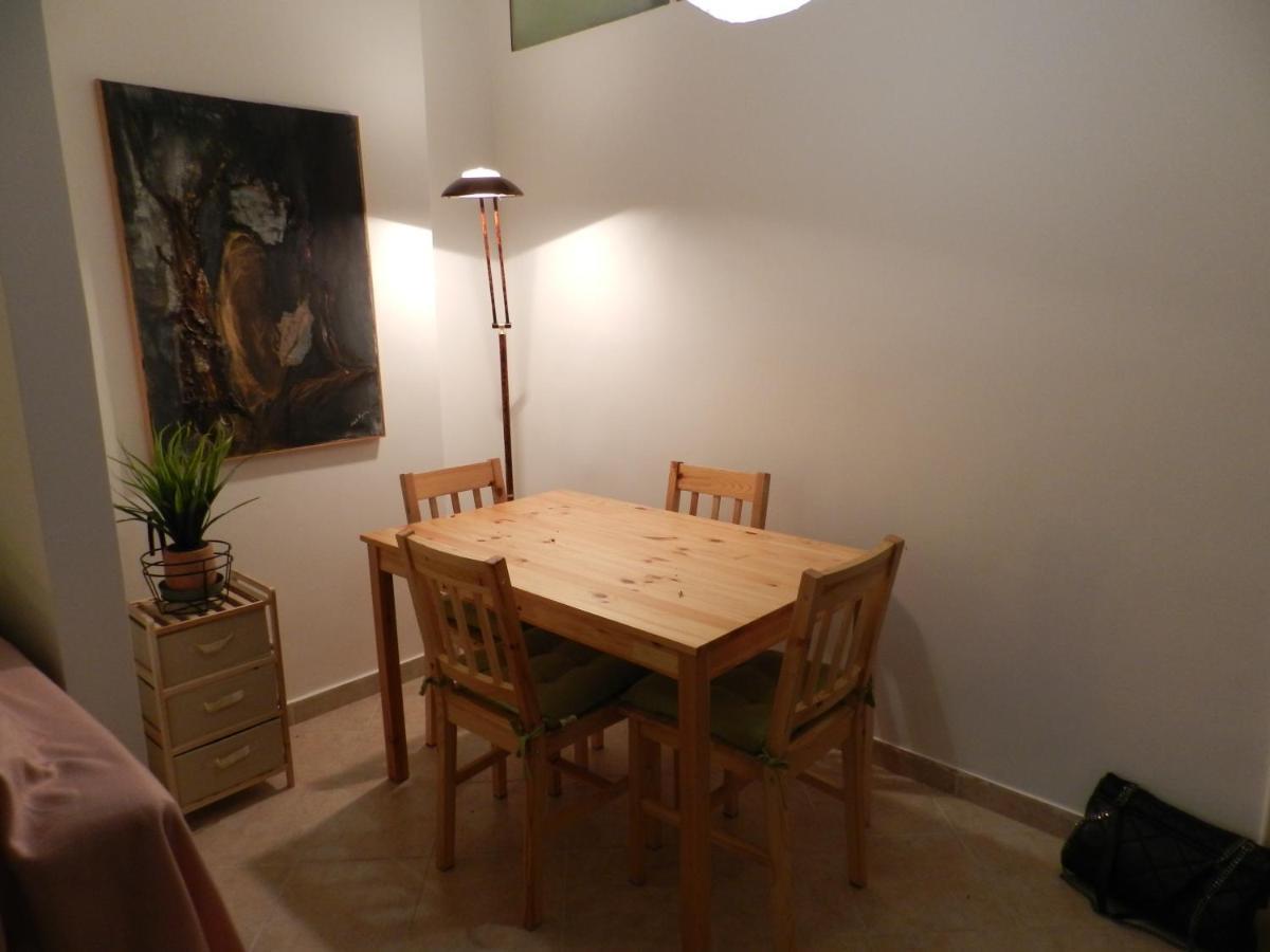 Vasia's Cosy In Athens, 
